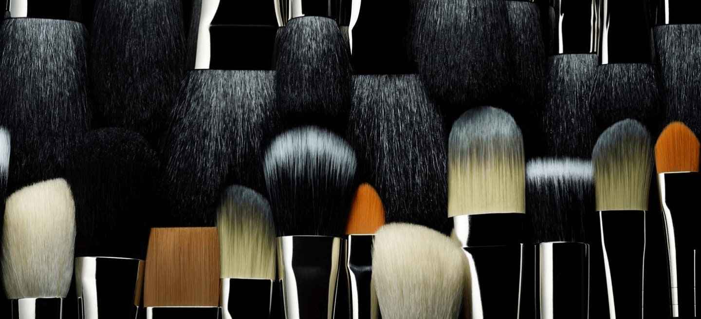 Multiple face brushes